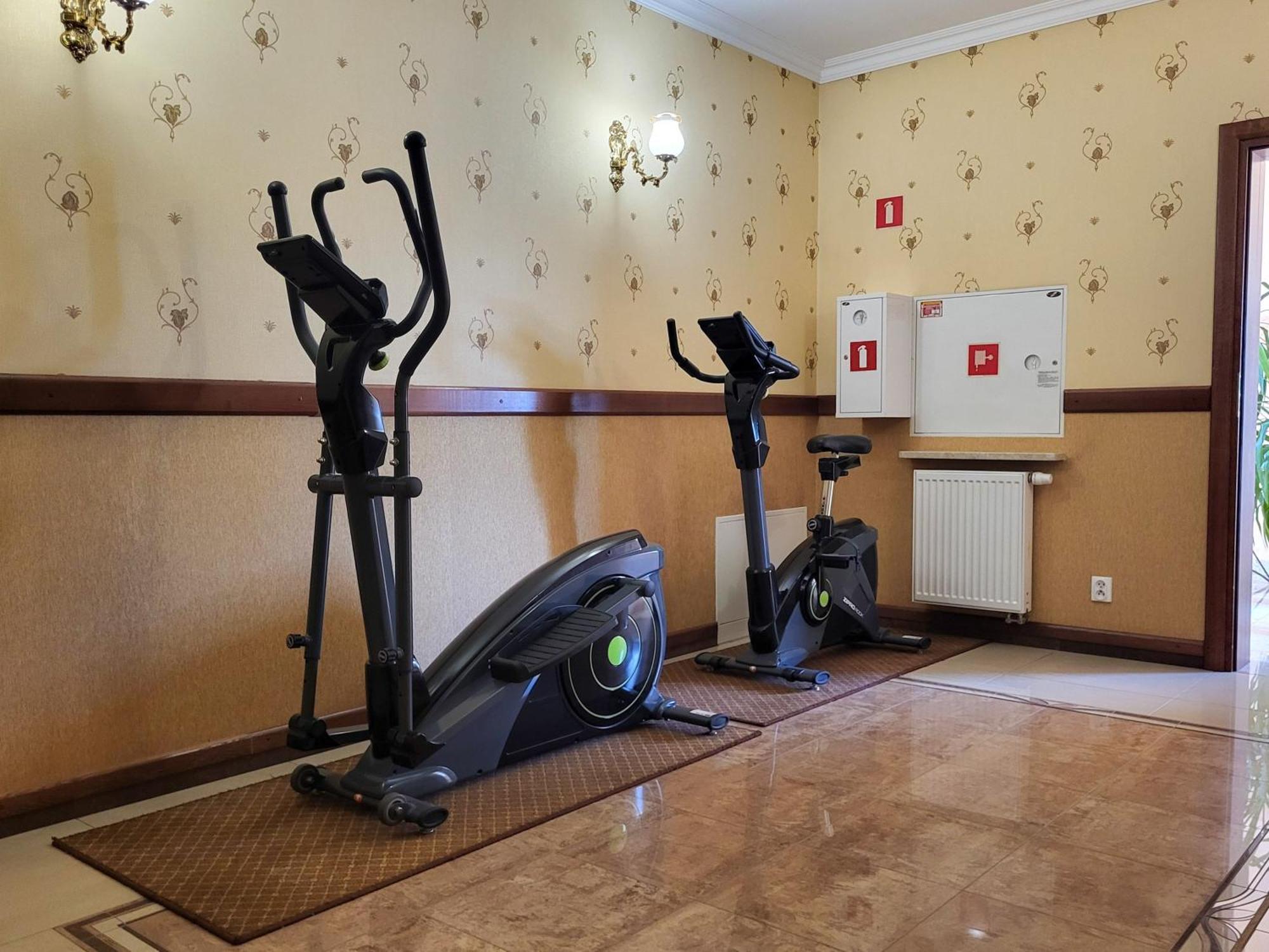 Hotel Hesperus Miedzyrzec Podlaski Ngoại thất bức ảnh