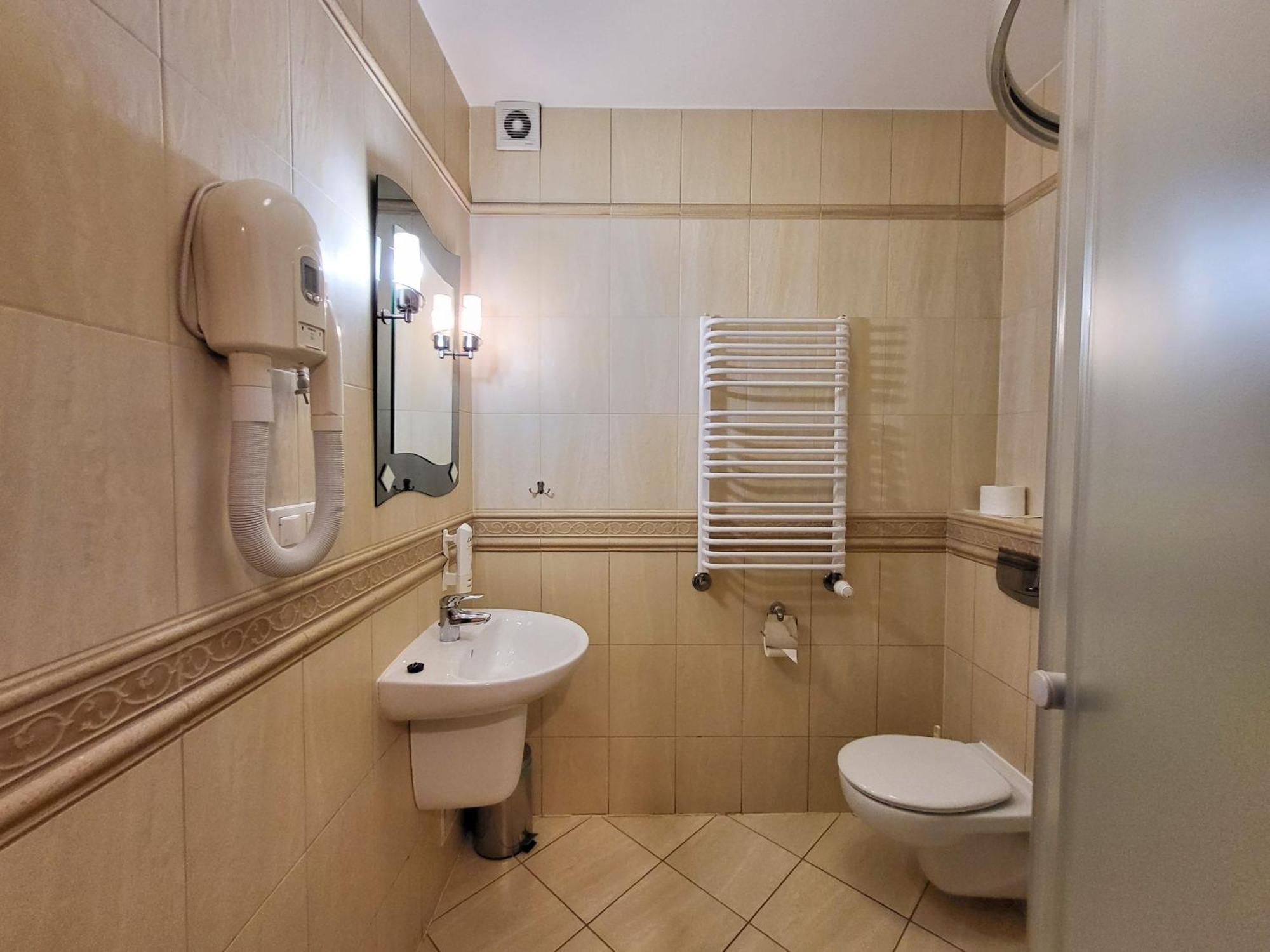 Hotel Hesperus Miedzyrzec Podlaski Ngoại thất bức ảnh