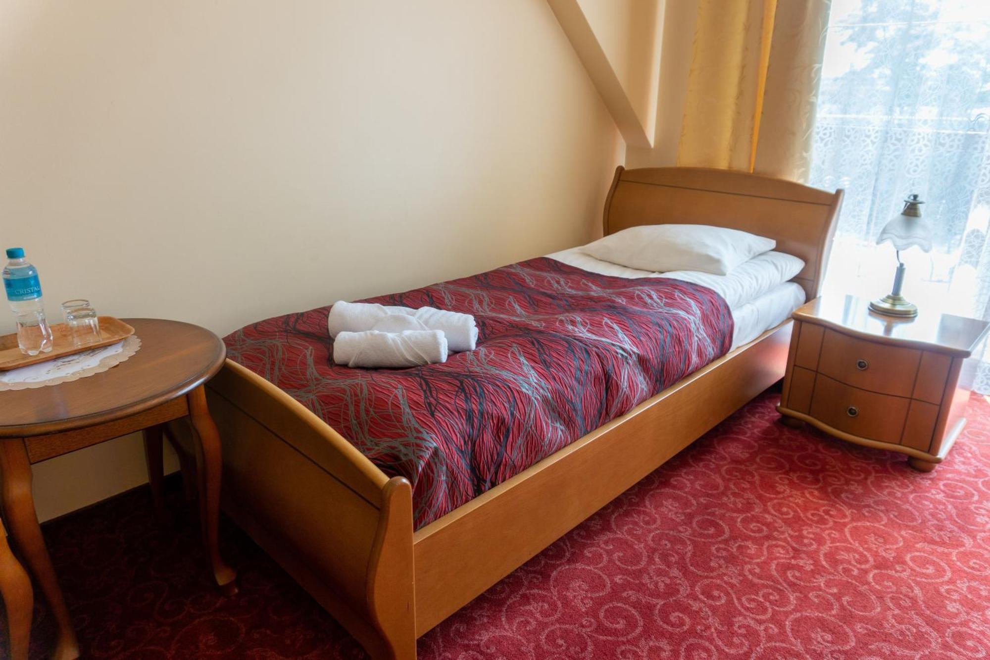 Hotel Hesperus Miedzyrzec Podlaski Ngoại thất bức ảnh